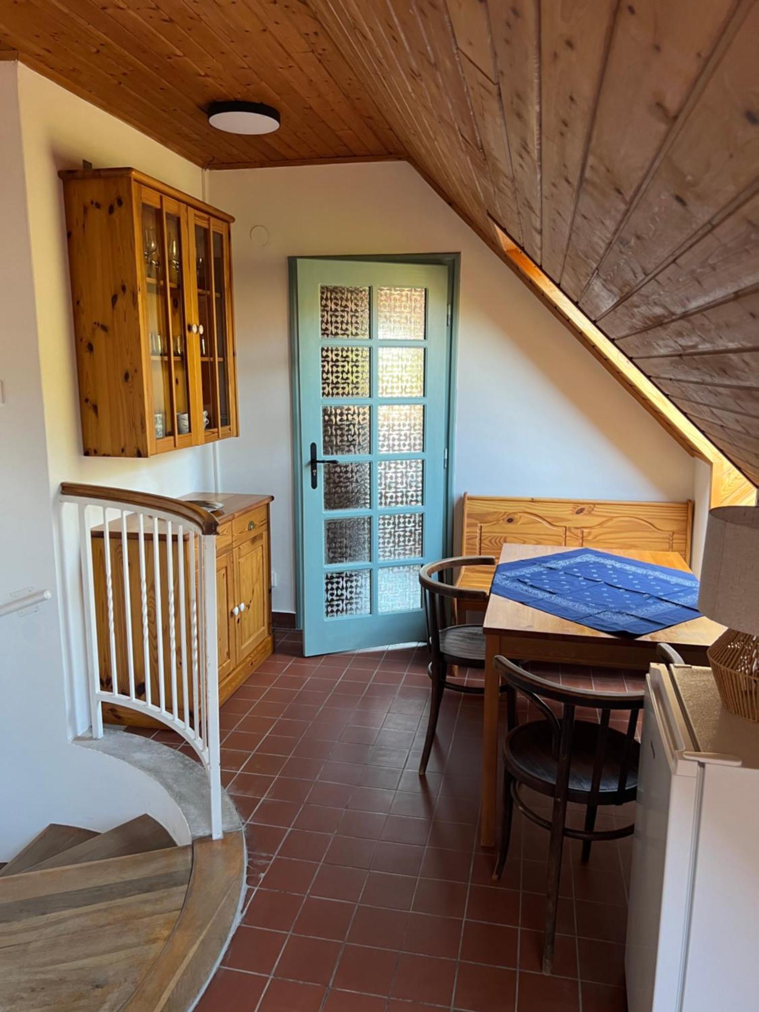 Bor Es Kenyer Otel Hegymagas Dış mekan fotoğraf