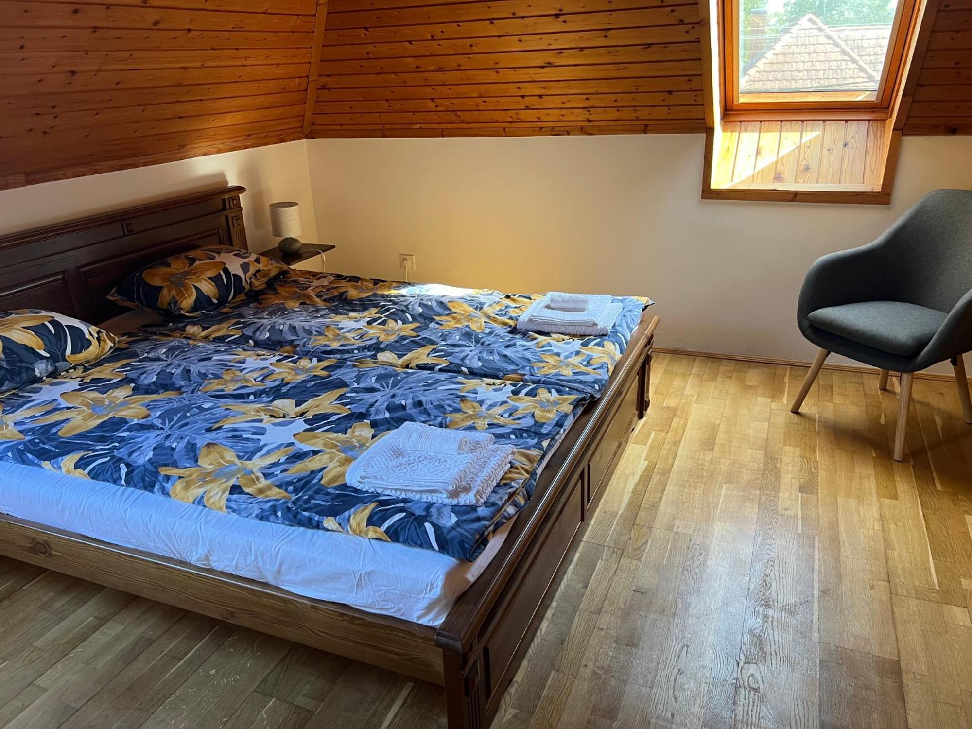 Bor Es Kenyer Otel Hegymagas Dış mekan fotoğraf